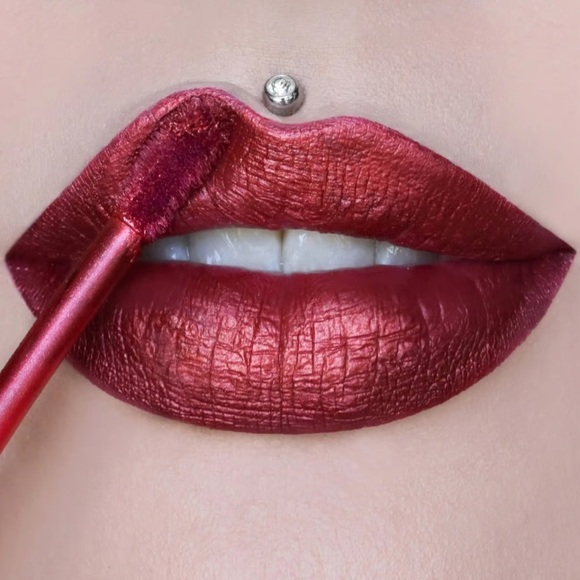 Jeffree Star Other - Jeffree Star Mystery Stocking Velour Liquid Lipstick